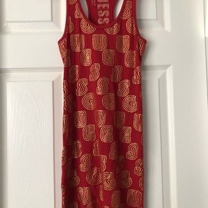 A midway stretchy comfortable dress